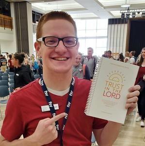 Meet your Posher, Christian